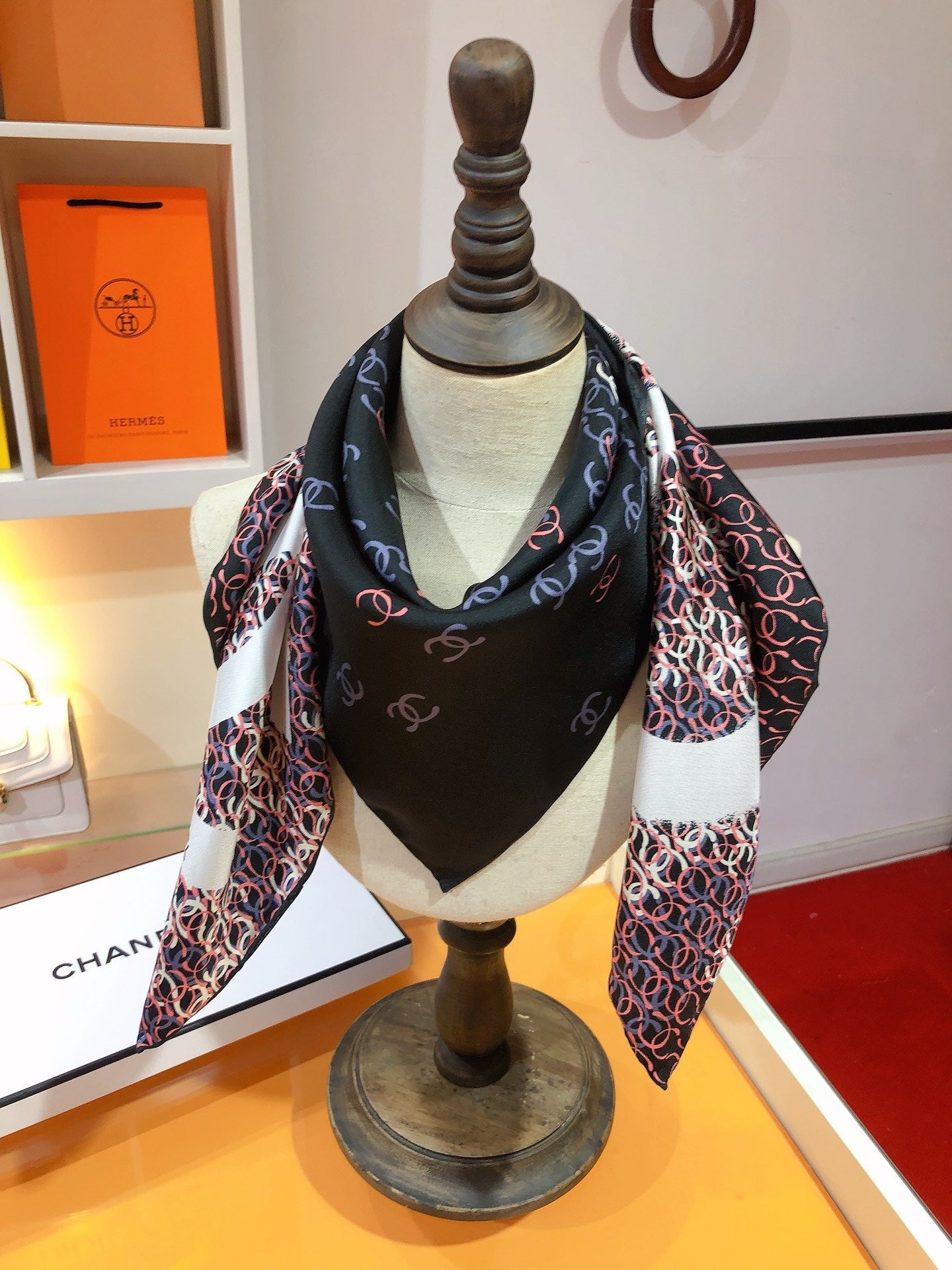 Design Scarf For Women